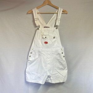 Revolt Whit Overalls